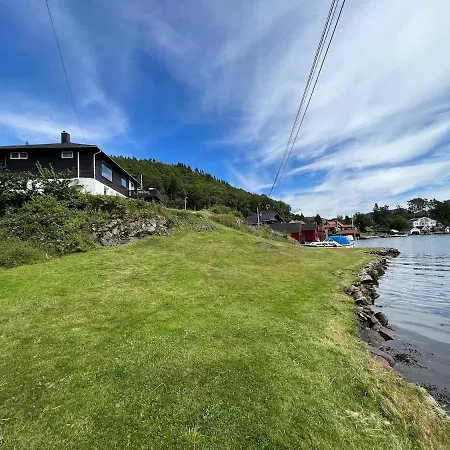 Holiday home With The Sea