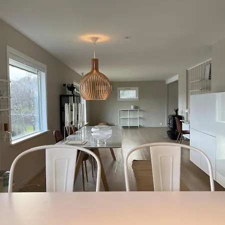 With The Sea Holiday home